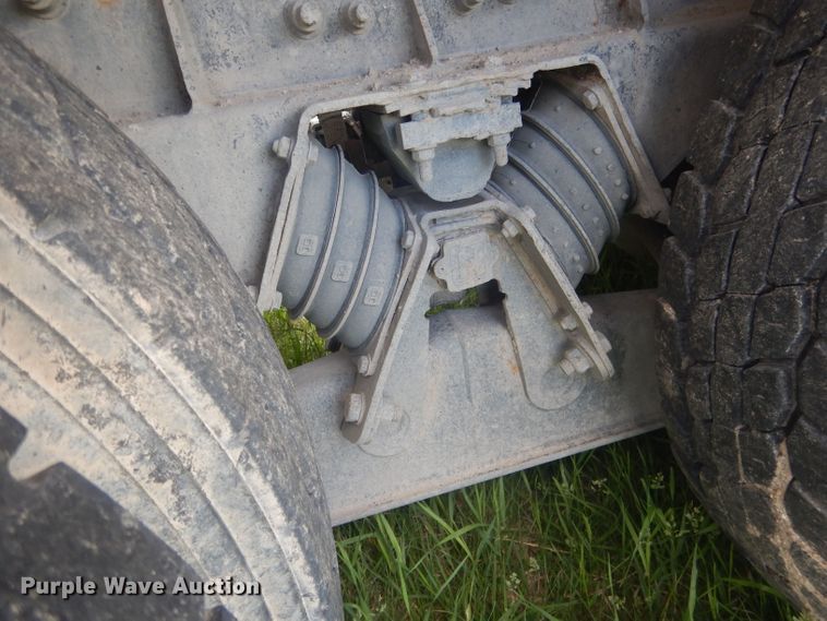 image for item DJ1324 1999 Sterling LT9511  ready mix truck