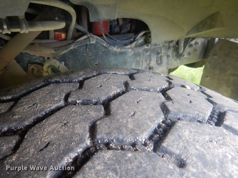 image for item DJ1324 1999 Sterling LT9511  ready mix truck