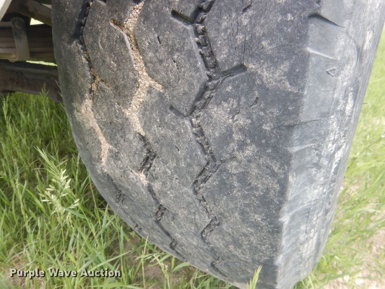 image for item DJ1324 1999 Sterling LT9511  ready mix truck