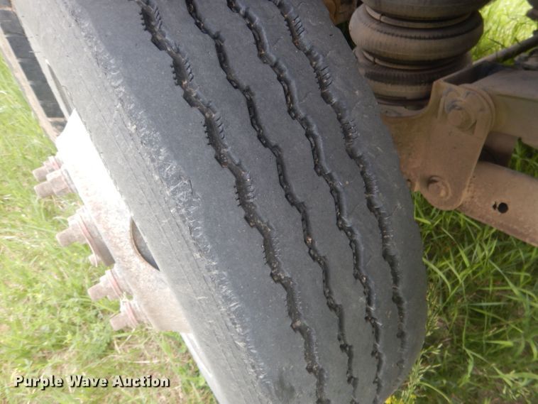 image for item DJ1324 1999 Sterling LT9511  ready mix truck