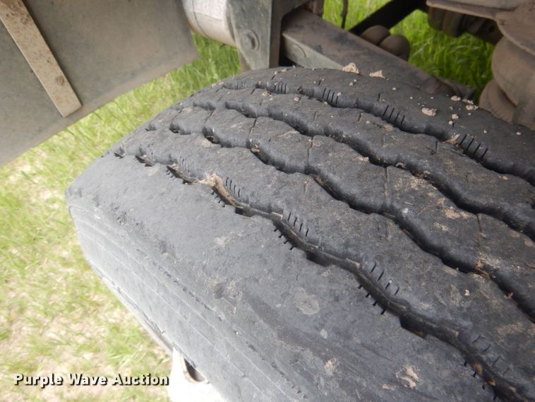 image for item DJ1324 1999 Sterling LT9511  ready mix truck