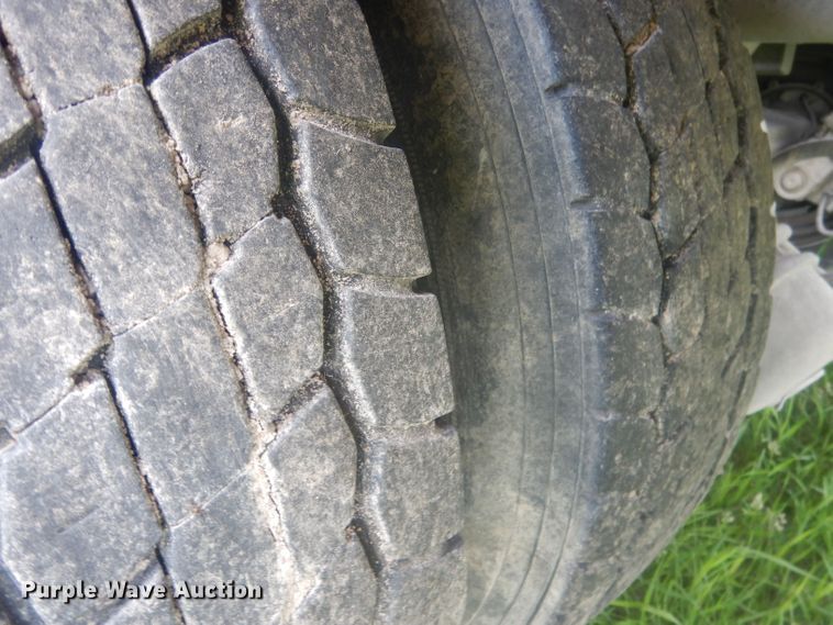 image for item DJ1324 1999 Sterling LT9511  ready mix truck