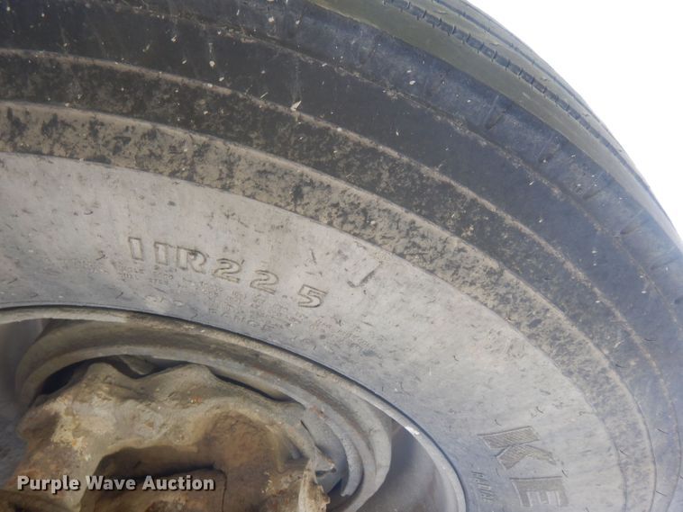 image for item DJ1324 1999 Sterling LT9511  ready mix truck