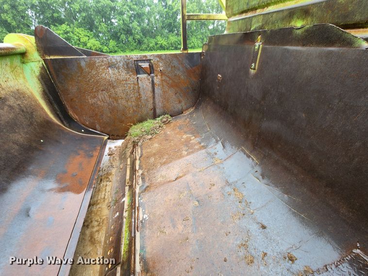 image for item DJ1746 1983 Terex TS14B054  scraper