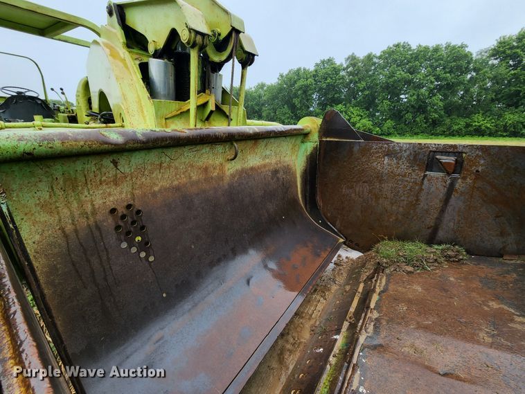 image for item DJ1746 1983 Terex TS14B054  scraper