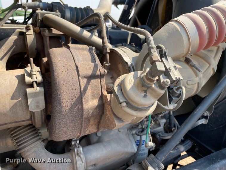 image for item DJ5160 2006 Mack CHN613  water truck