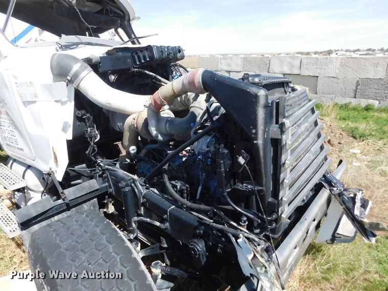 image for item DJ7647 1996 Mack RD690S  ready mix truck