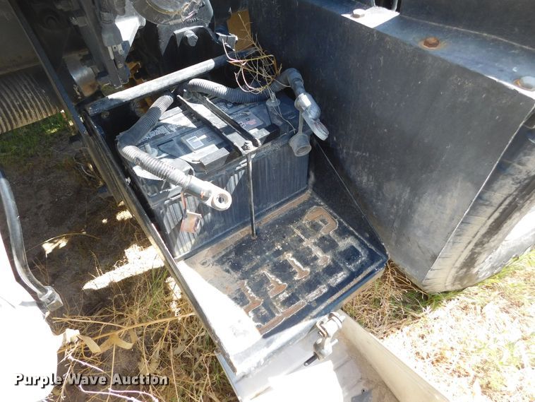 image for item DJ7647 1996 Mack RD690S  ready mix truck