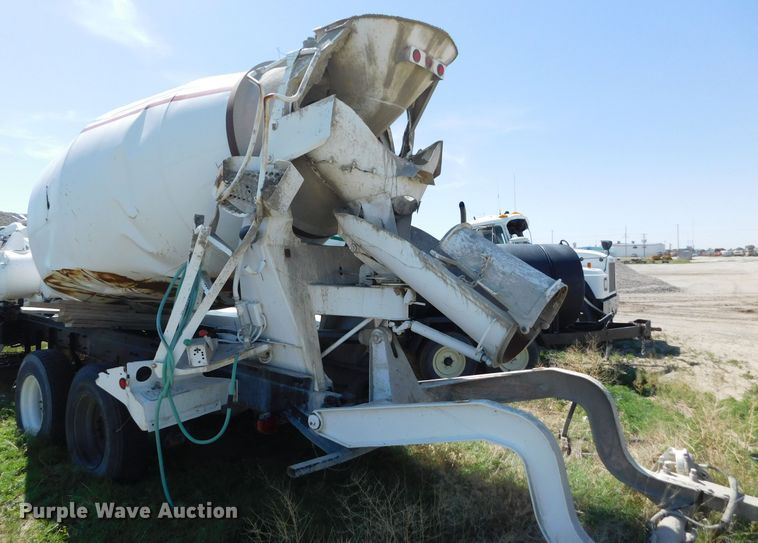 image for item DJ7647 1996 Mack RD690S  ready mix truck