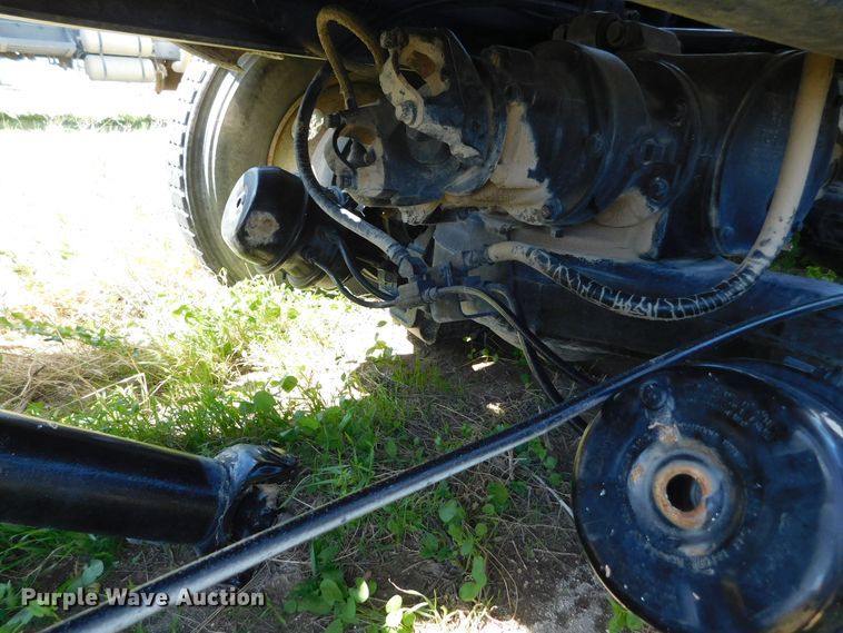 image for item DJ7647 1996 Mack RD690S  ready mix truck