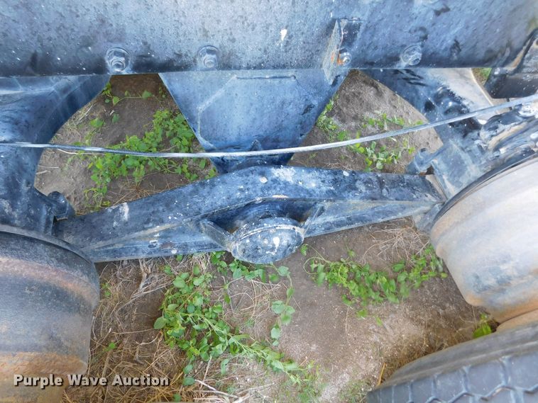 image for item DJ7647 1996 Mack RD690S  ready mix truck