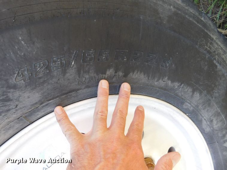 image for item DJ7647 1996 Mack RD690S  ready mix truck