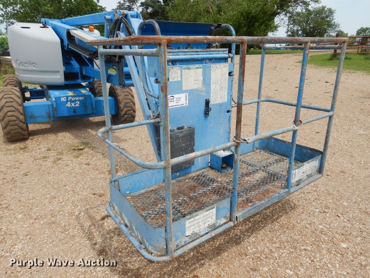 image for item DK0952 1999 Genie Z-45/25J  boom lift