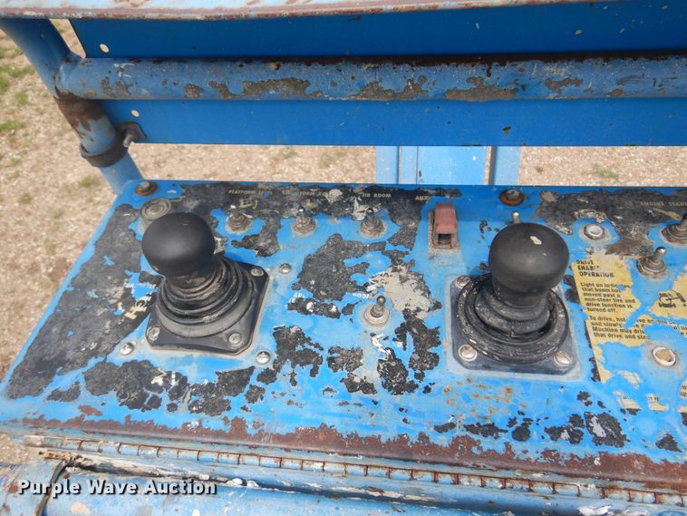 image for item DK0952 1999 Genie Z-45/25J  boom lift