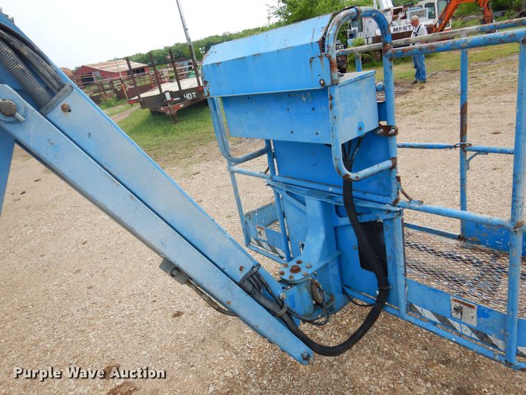 image for item DK0952 1999 Genie Z-45/25J  boom lift