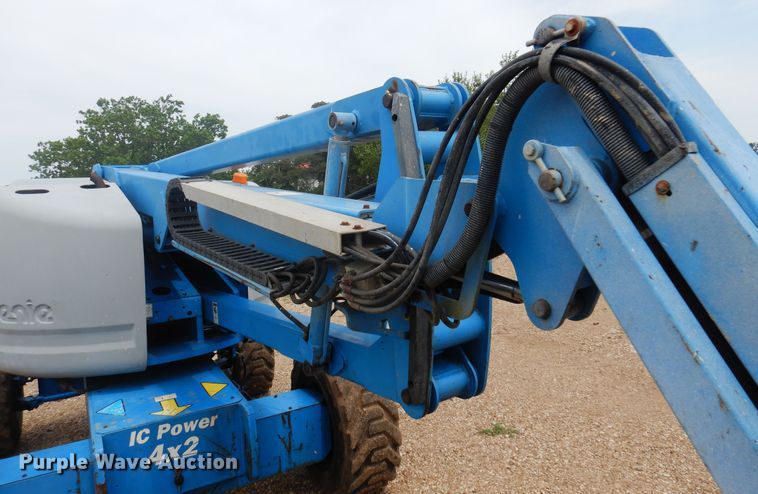 image for item DK0952 1999 Genie Z-45/25J  boom lift