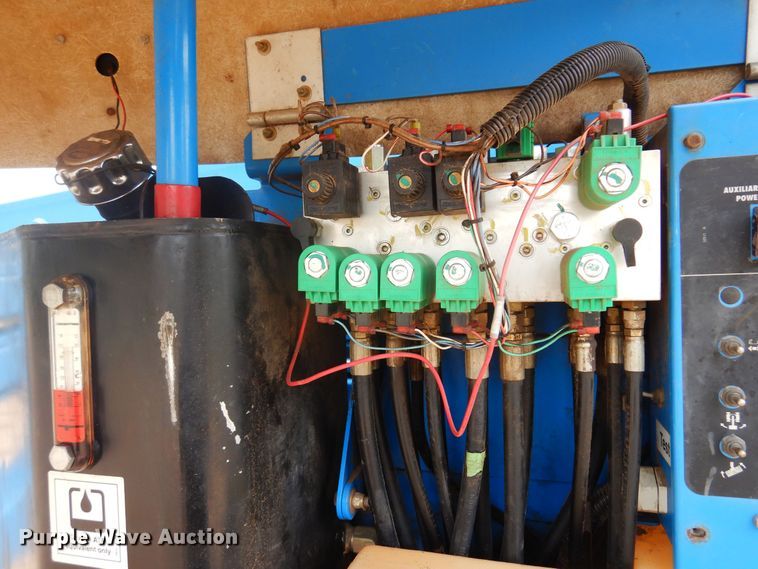 image for item DK0952 1999 Genie Z-45/25J  boom lift