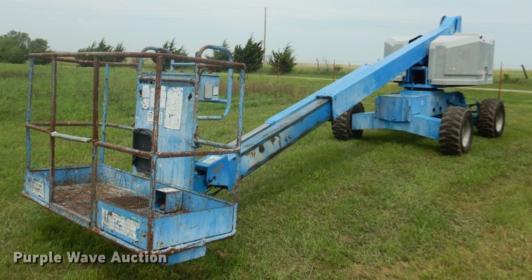 image for item DK0953 1997 Genie S-40  boom lift