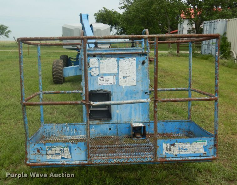 image for item DK0953 1997 Genie S-40  boom lift