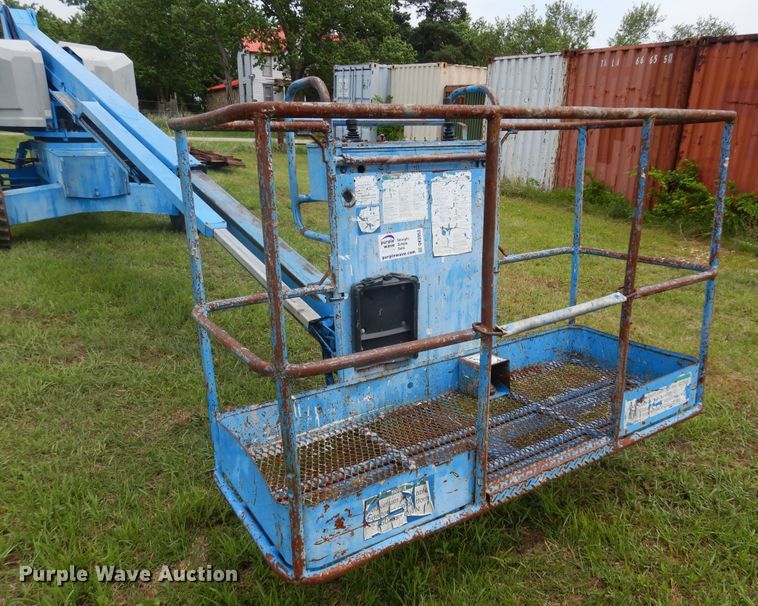 image for item DK0953 1997 Genie S-40  boom lift
