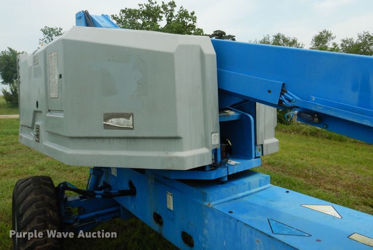 image for item DK0953 1997 Genie S-40  boom lift