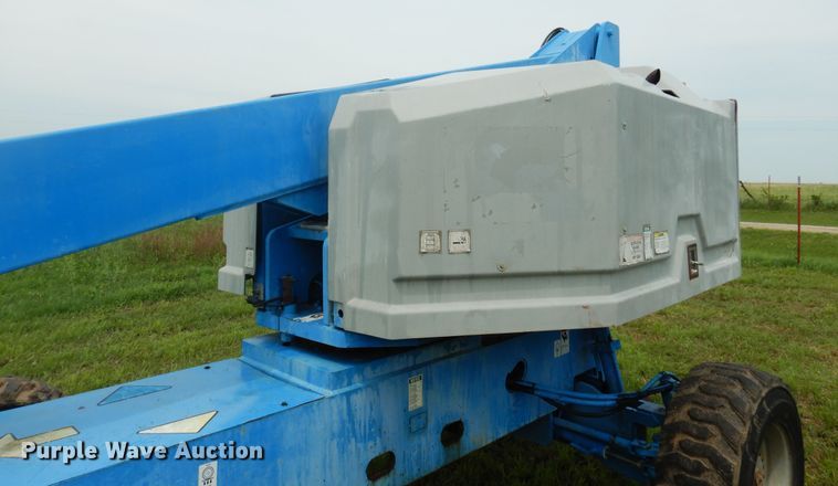 image for item DK0953 1997 Genie S-40  boom lift