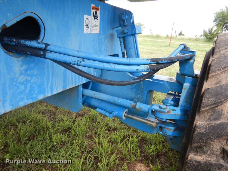 image for item DK0953 1997 Genie S-40  boom lift