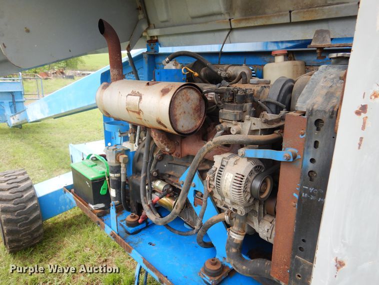 image for item DK0953 1997 Genie S-40  boom lift