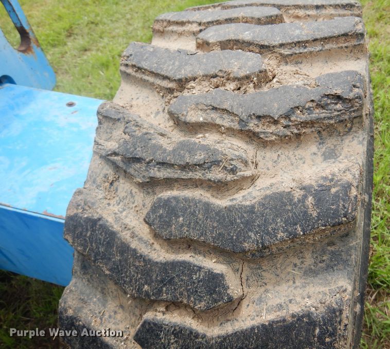 image for item DK0953 1997 Genie S-40  boom lift