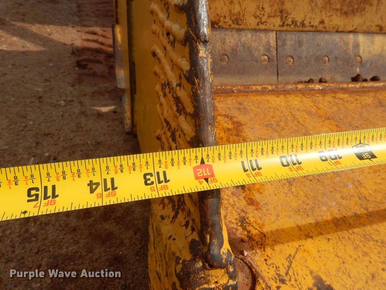 image for item DK0967 1976 Massey Ferguson MF66  wheel loader