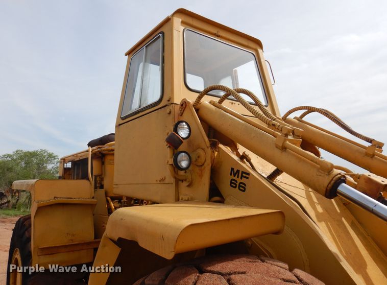 image for item DK0967 1976 Massey Ferguson MF66  wheel loader