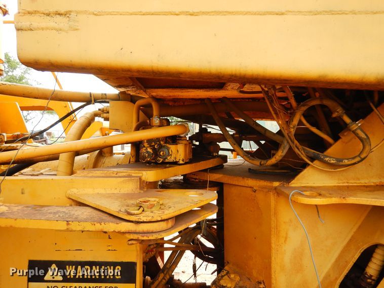 image for item DK0967 1976 Massey Ferguson MF66  wheel loader