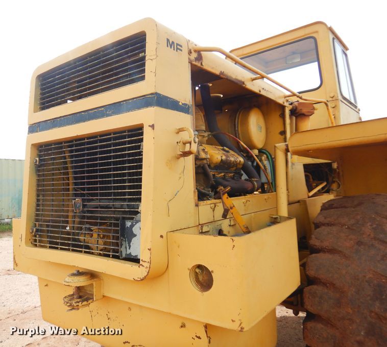 image for item DK0967 1976 Massey Ferguson MF66  wheel loader