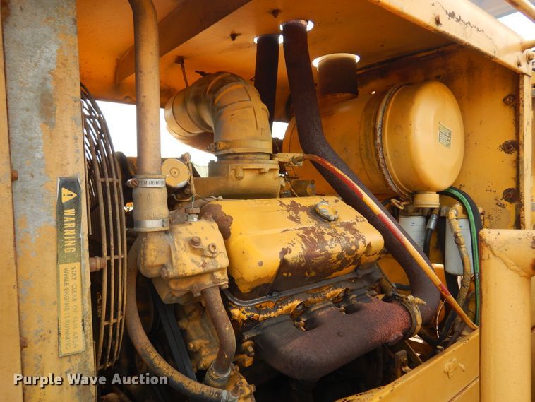 image for item DK0967 1976 Massey Ferguson MF66  wheel loader