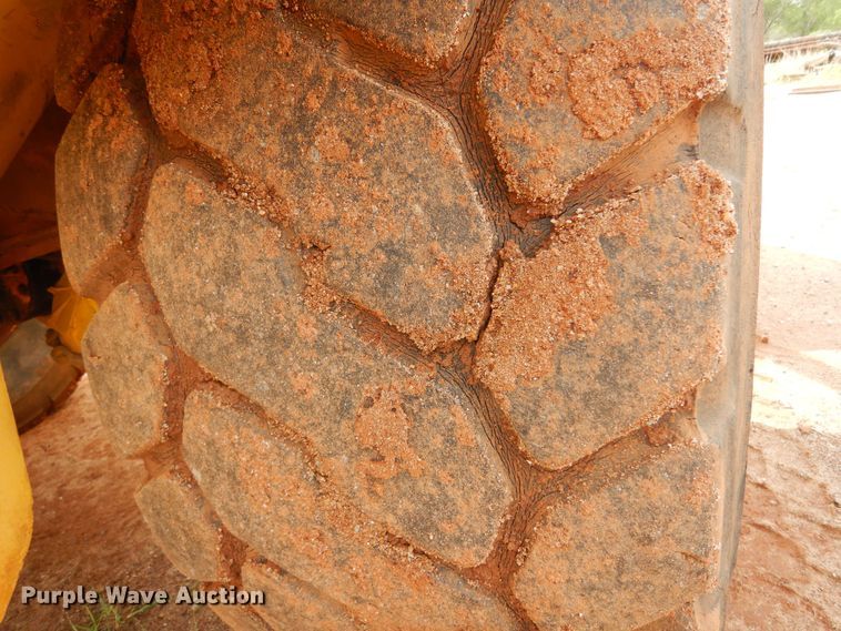 image for item DK0967 1976 Massey Ferguson MF66  wheel loader