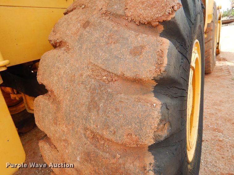 image for item DK0967 1976 Massey Ferguson MF66  wheel loader