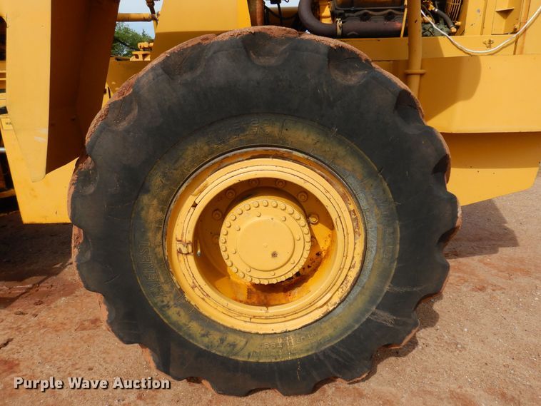 image for item DK0967 1976 Massey Ferguson MF66  wheel loader