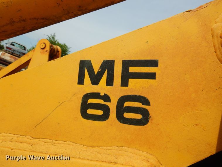 image for item DK0967 1976 Massey Ferguson MF66  wheel loader