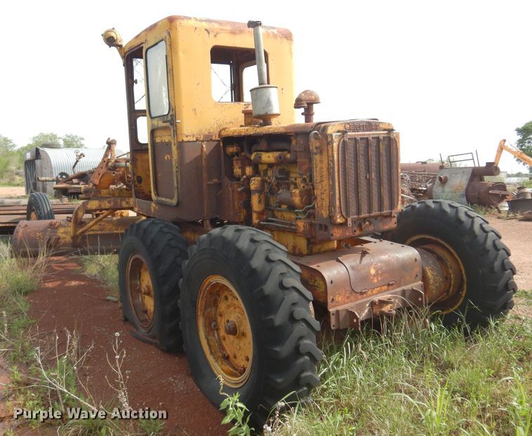 image for item DK0968 1938 Caterpillar  rigid frame motor grader