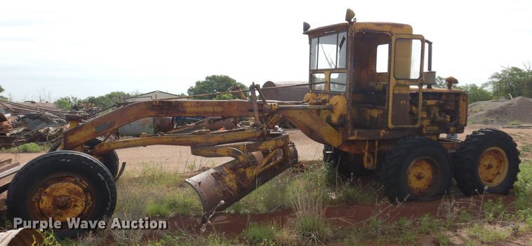 image for item DK0968 1938 Caterpillar  rigid frame motor grader