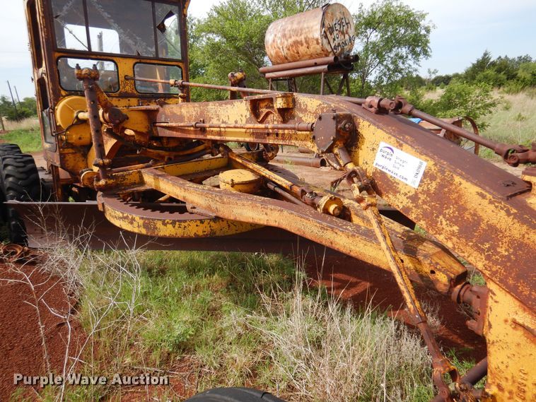 image for item DK0968 1938 Caterpillar  rigid frame motor grader