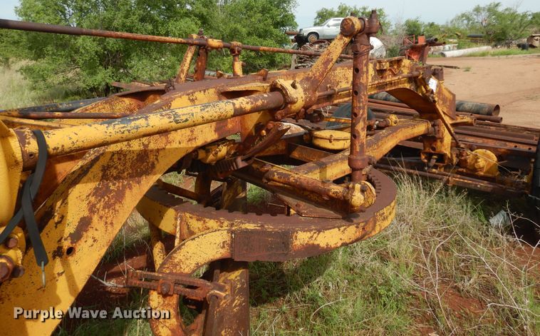 image for item DK0968 1938 Caterpillar  rigid frame motor grader