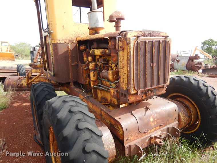 image for item DK0968 1938 Caterpillar  rigid frame motor grader