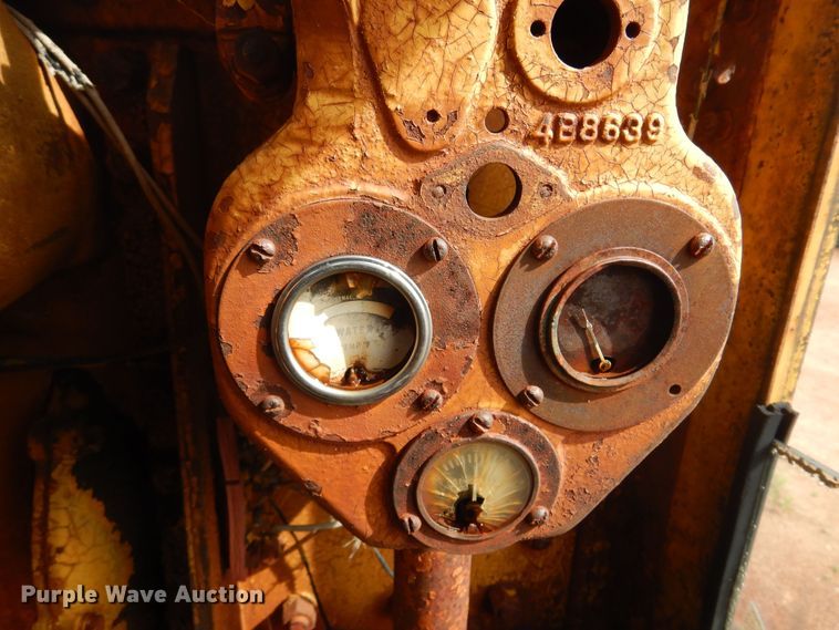 image for item DK0968 1938 Caterpillar  rigid frame motor grader