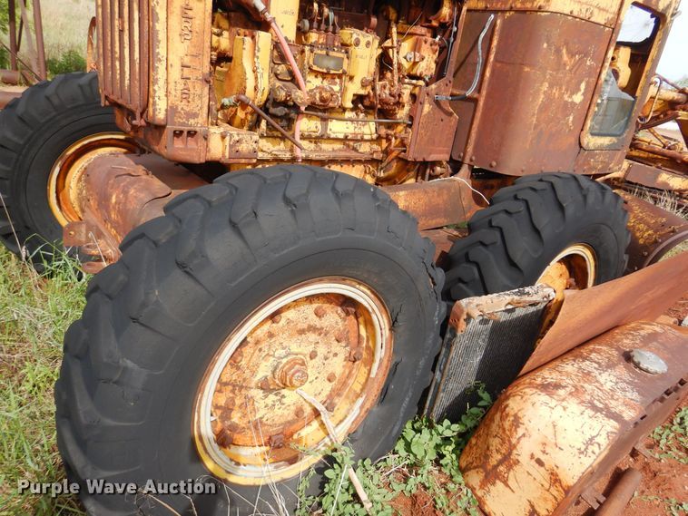 image for item DK0968 1938 Caterpillar  rigid frame motor grader