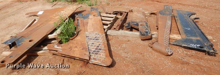 image for item DK0969 (4) cable plow blades