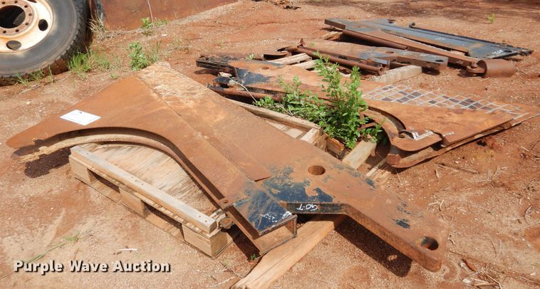 image for item DK0969 (4) cable plow blades