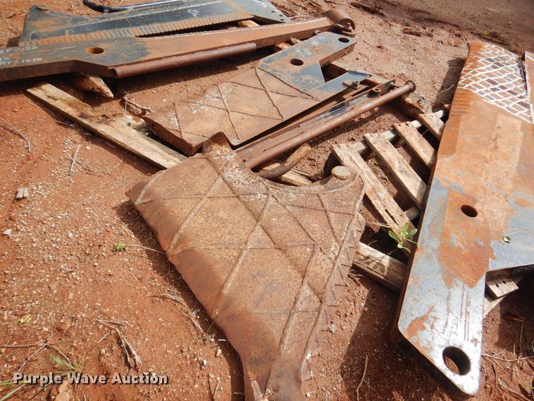 image for item DK0969 (4) cable plow blades