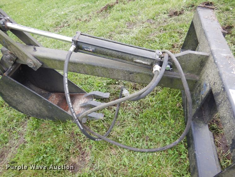 image for item DK0974 Skid steer backhoe