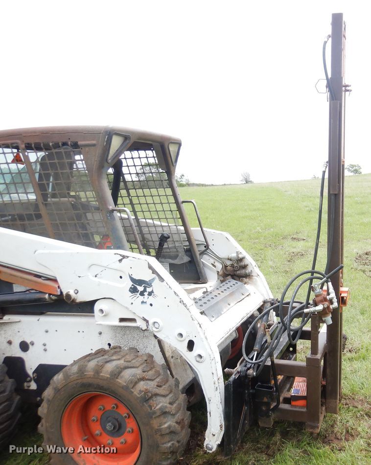 image for item DK0975 Skid steer T-post driver